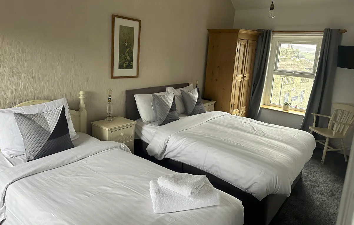 Foresters Arms Bed